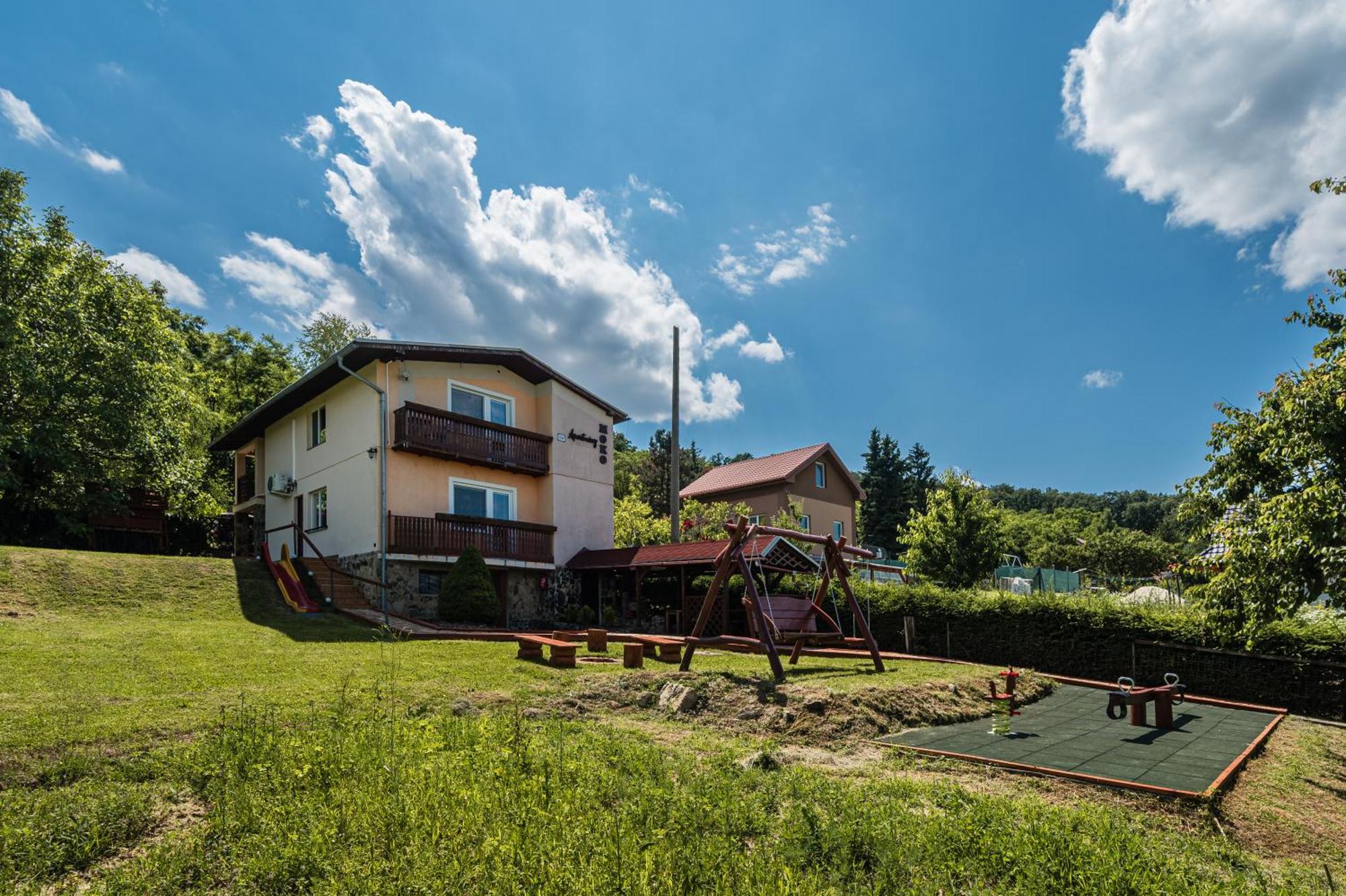 Apartmany Moko Podhájska エクステリア 写真